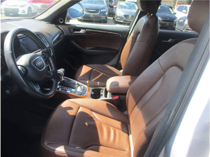 2015 Audi Q5 2.0T quattro Premium Plus