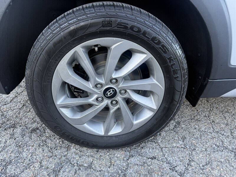 2017 Hyundai Tucson SE