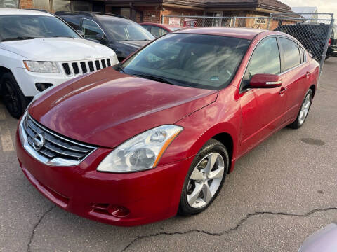 2009 Nissan Altima for sale at STATEWIDE AUTOMOTIVE LLC in Englewood CO