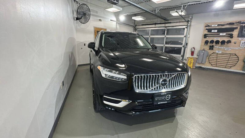 2023 Volvo XC90 B5 Plus Bright Theme