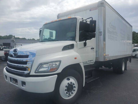 2013 Hino 268