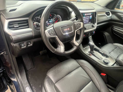 2017 GMC Acadia SLT-1