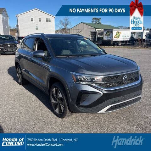 2024 Volkswagen Taos SE 4Motion