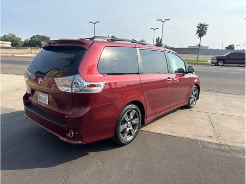 2017 Toyota Sienna