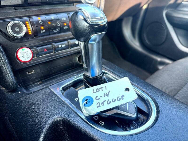 2016 Ford Mustang V6