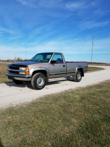 2000 Chevrolet C/K 2500 Series for sale at WESTSIDE GARAGE LLC in Keokuk IA