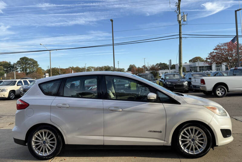 2013 Ford C-MAX Hybrid SE