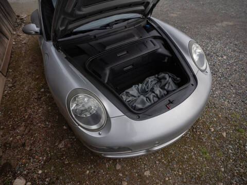 2005 Porsche 911 Carrera