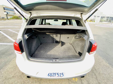 2012 Volkswagen GTI Base PZEV