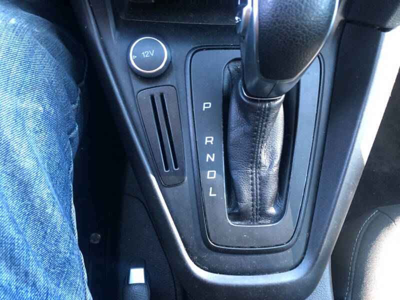 2017 Ford Focus SE