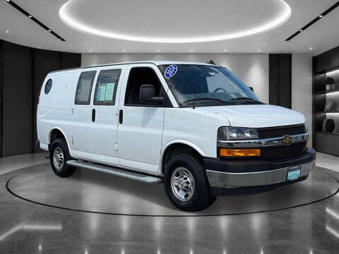 2024 Chevrolet Express 2500