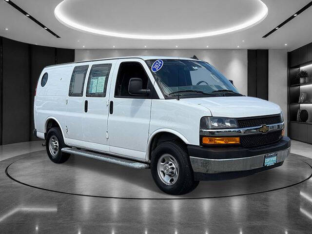 2024 Chevrolet Express 2500