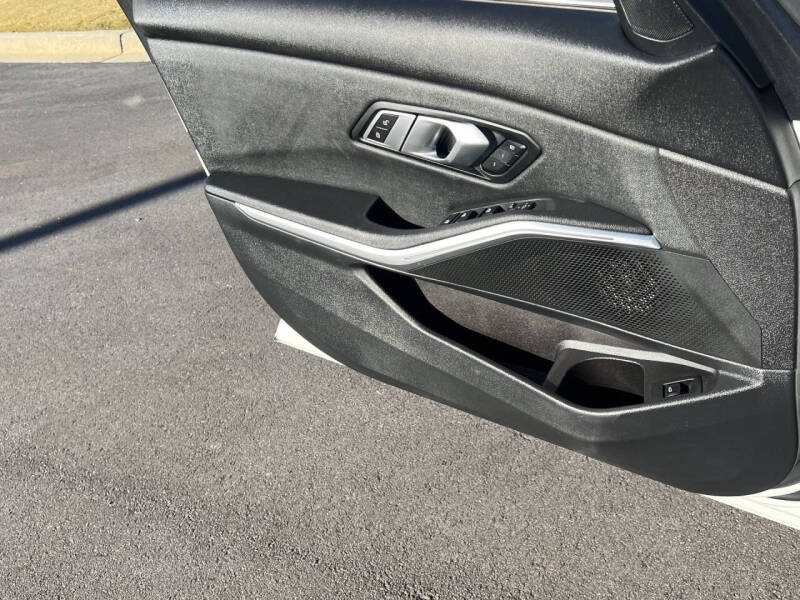 2021 BMW 3 Series 330i