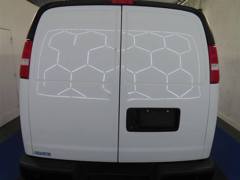 2022 Chevrolet Express 2500