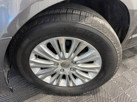 2016 Chrysler Town and Country Limited