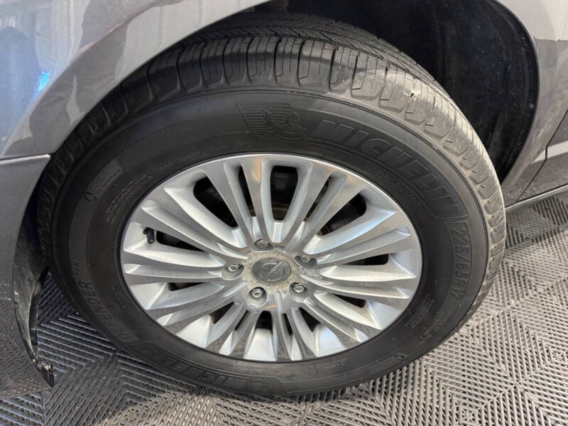 2016 Chrysler Town and Country Limited