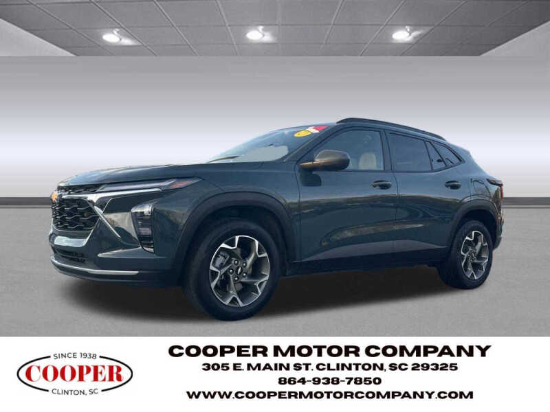 2025 Chevrolet Trax LT