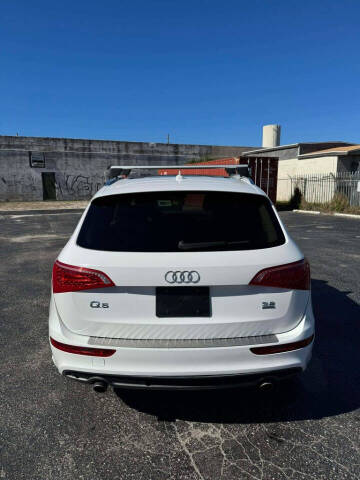 2011 Audi Q5 3.2 quattro Prestige