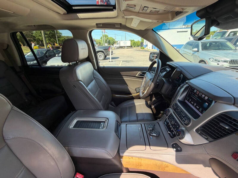 2017 GMC Yukon Denali