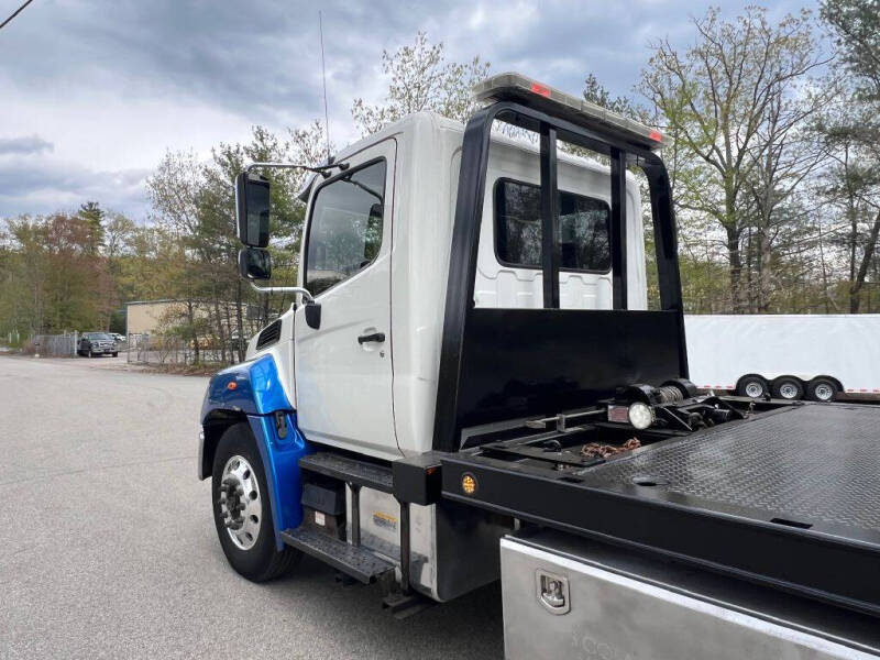 2015 Hino 338