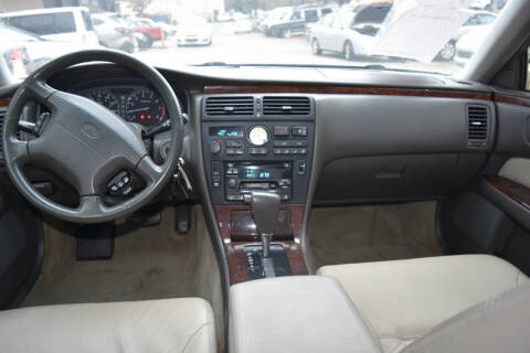 2000 Infiniti Q45 Anniversary