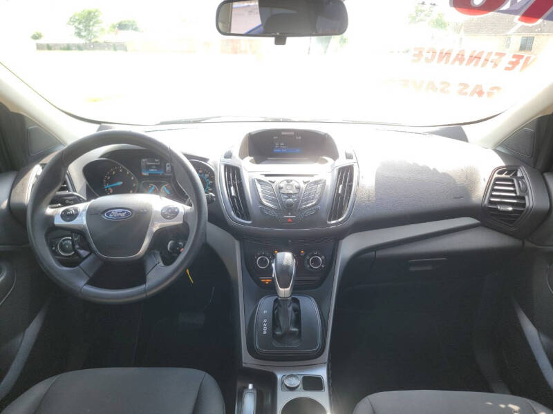2016 Ford Escape S