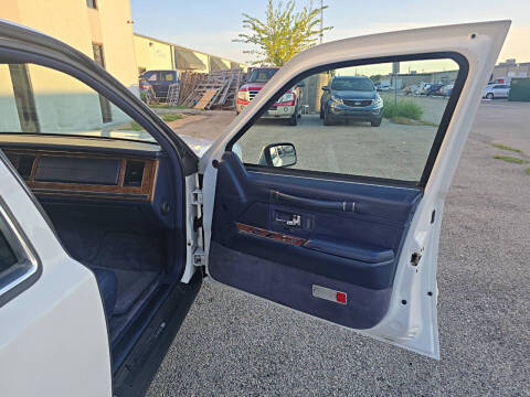 1994 Lincoln Town Car Executive