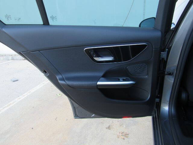 2023 Mercedes-Benz C-Class C 300