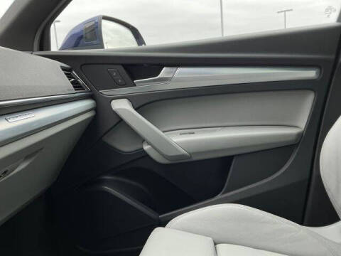 2025 Audi Q5 quattro S line Premium 45 TFSI