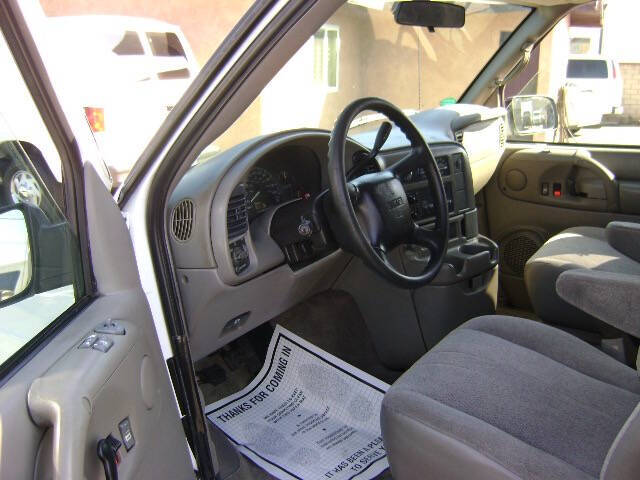 2005 GMC Safari