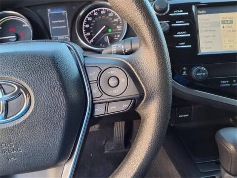 2020 Toyota Camry Hybrid LE