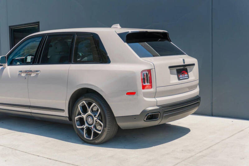 2024 Rolls-Royce Black Badge Cullinan