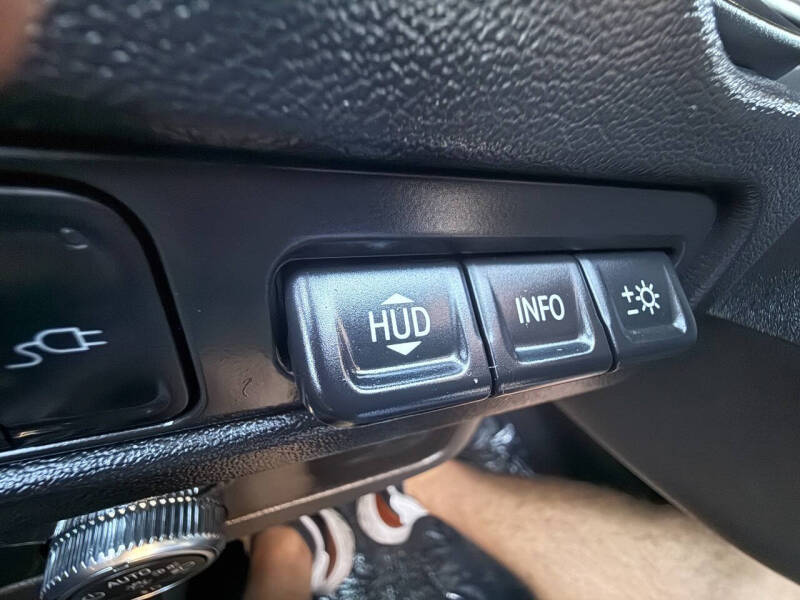 2021 GMC Yukon XL AT4