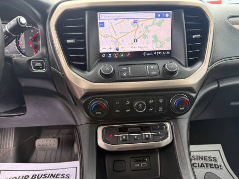 2020 GMC Acadia Denali