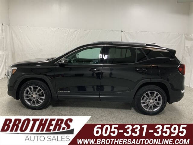 2024 GMC Terrain SLT