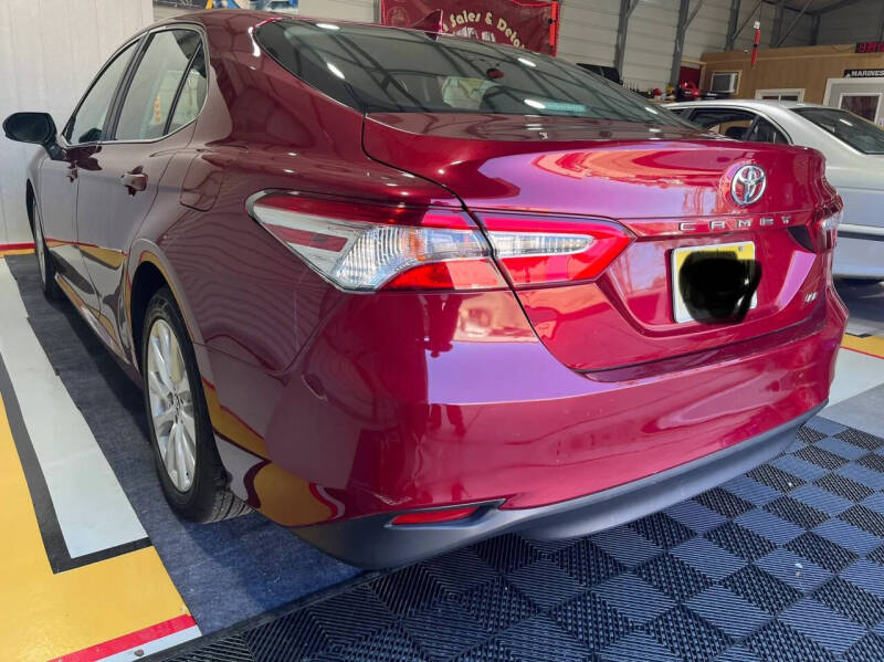 2020 Toyota Camry LE