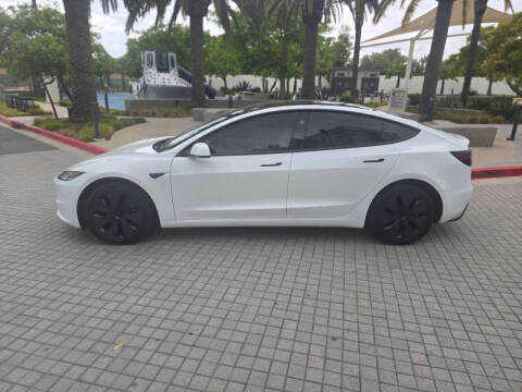 2025 Tesla Model 3 Long Range