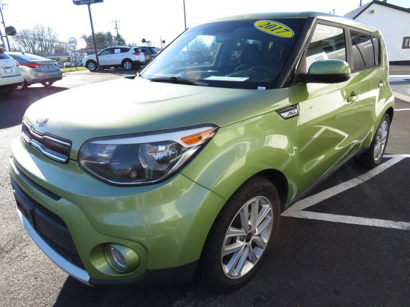 2017 Kia Soul +
