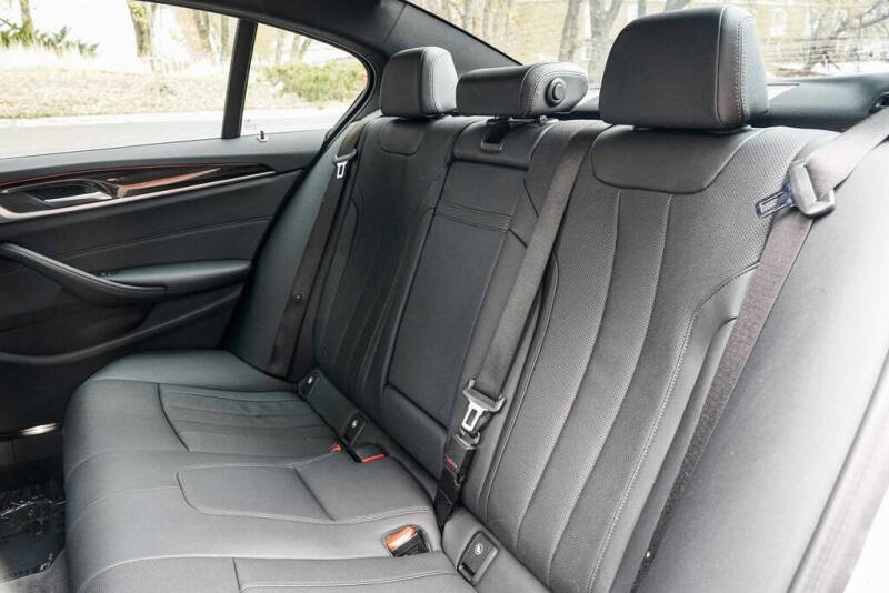 2022 BMW 5 Series 530i xDrive