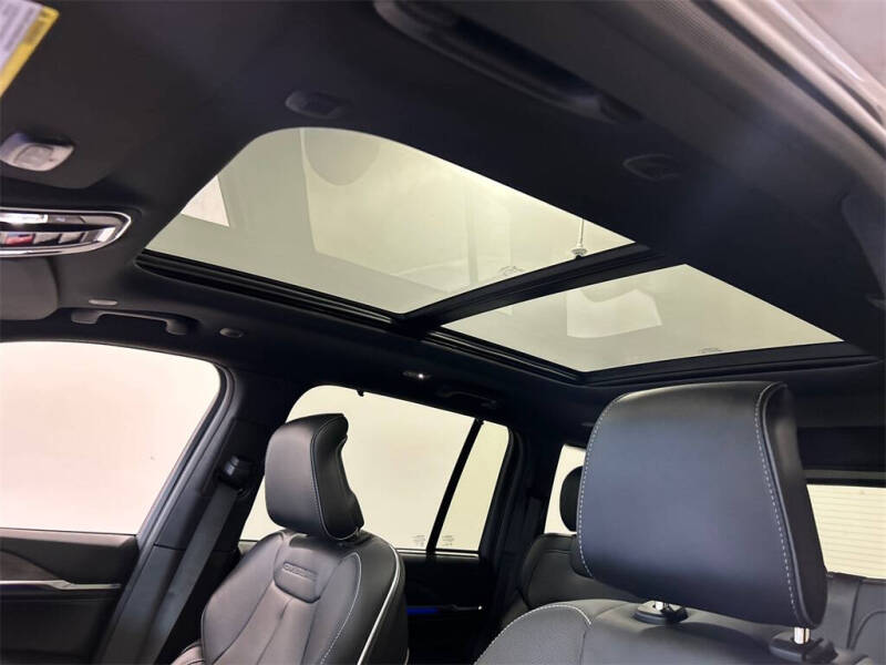 2025 Jeep Grand Cherokee Overland