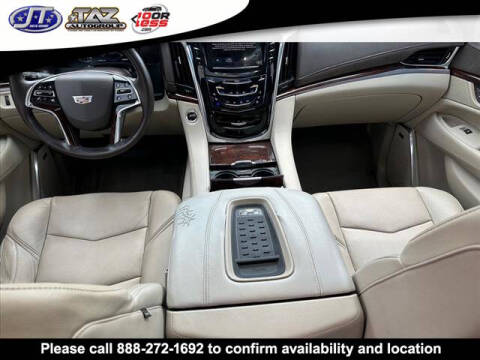 2016 Cadillac Escalade Luxury Collection