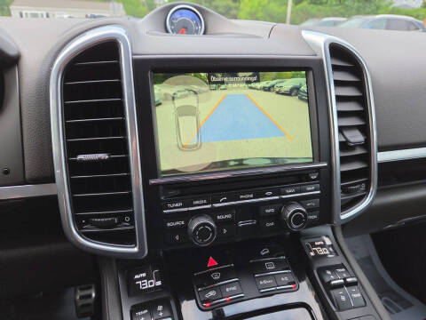 2016 Porsche Cayenne S