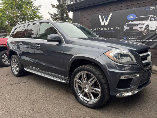 2013 Mercedes-Benz GL-Class for sale at Worldwide Auto in Portland, OR