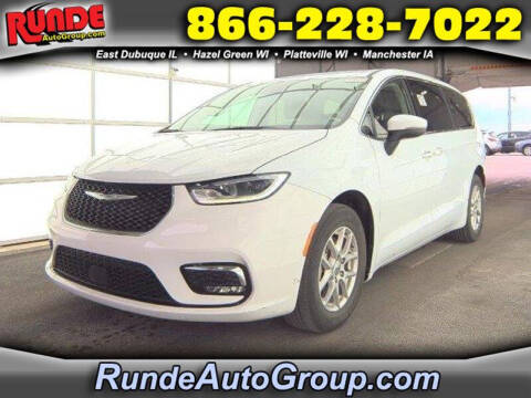 2023 Chrysler Pacifica for sale at Runde PreDriven in Hazel Green WI