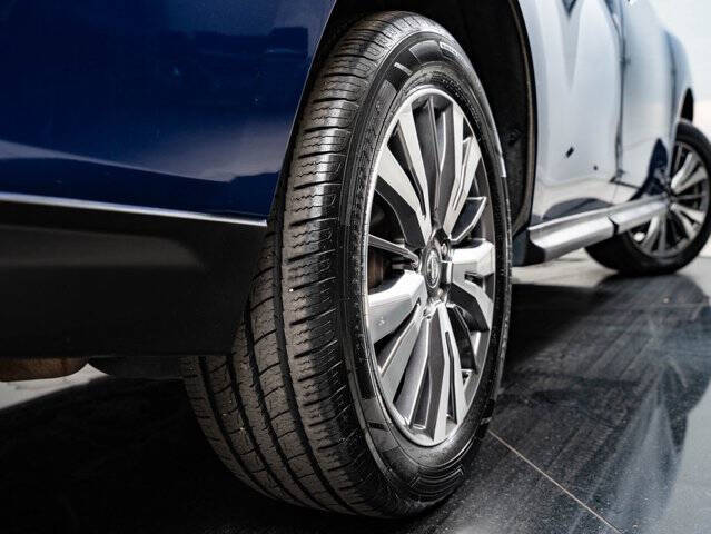2018 Nissan Pathfinder SL