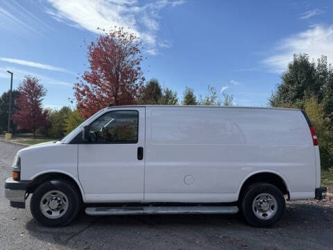 2024 Chevrolet Express 2500