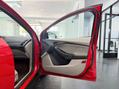 2012 Ford Focus SE