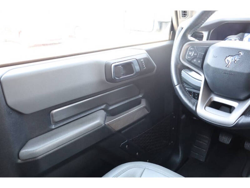 2021 Ford Bronco 2-Door 21