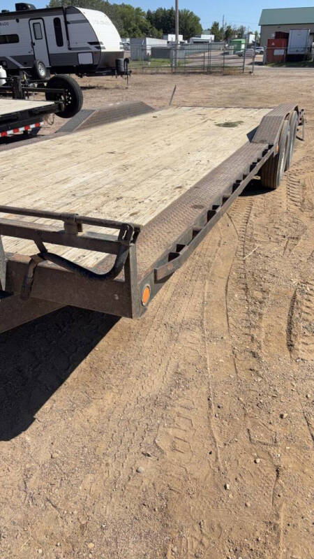 2014 PJ Trailers 102X24 EQUIPMENT TRAILER