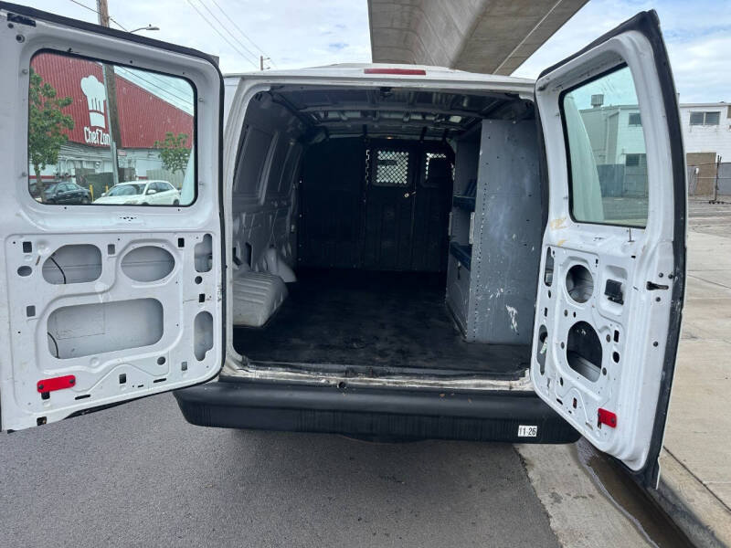 2014 Ford E-Series E-150